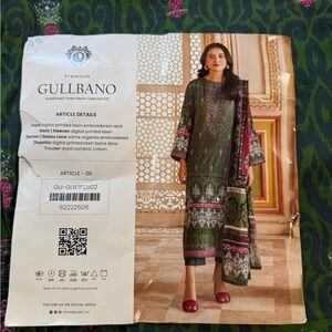 Gullbano Green Embroidered Three-Piece Suit
